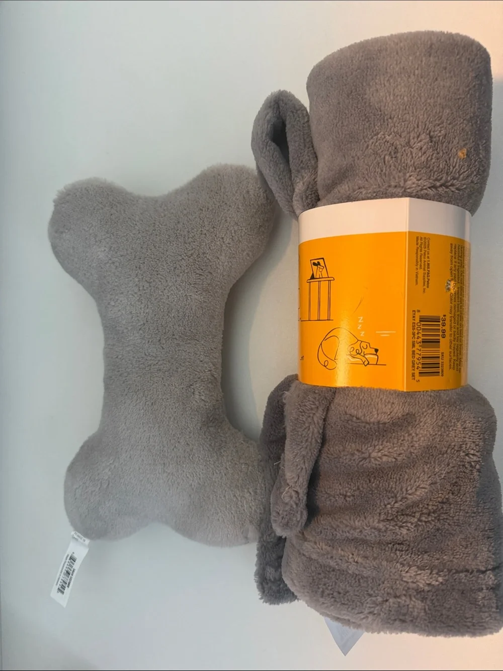 Gray Dog Throw Blanket - Soft Plush Pet Throw